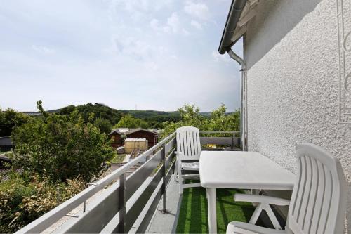 Mayen Apartment | Zw -Maria Laach und Nürburgring
