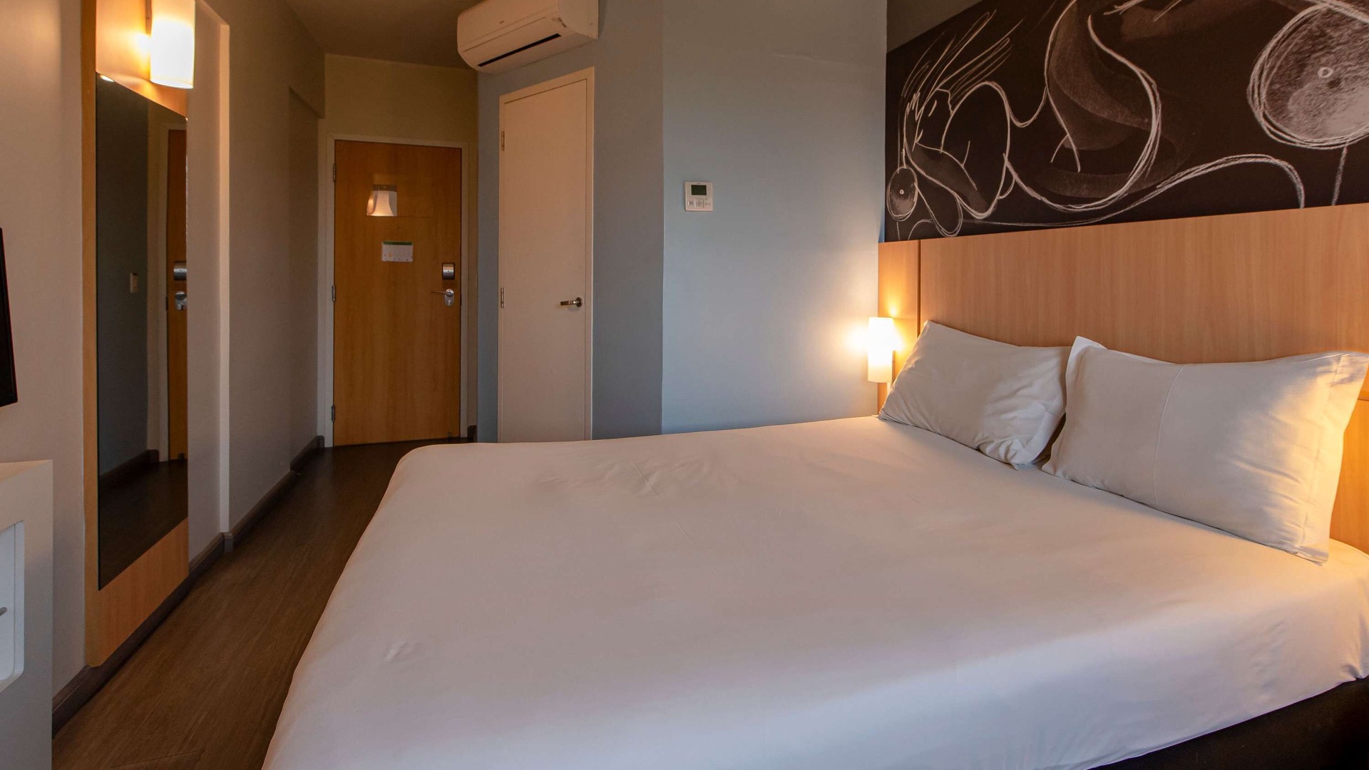 Photo of Bedroom in Guaratingueta