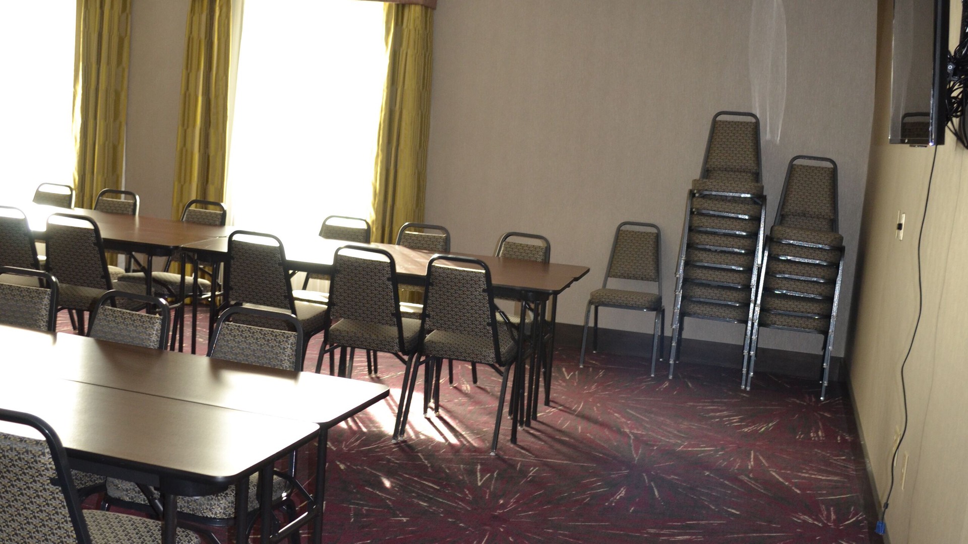 Photo of Others in Pratt