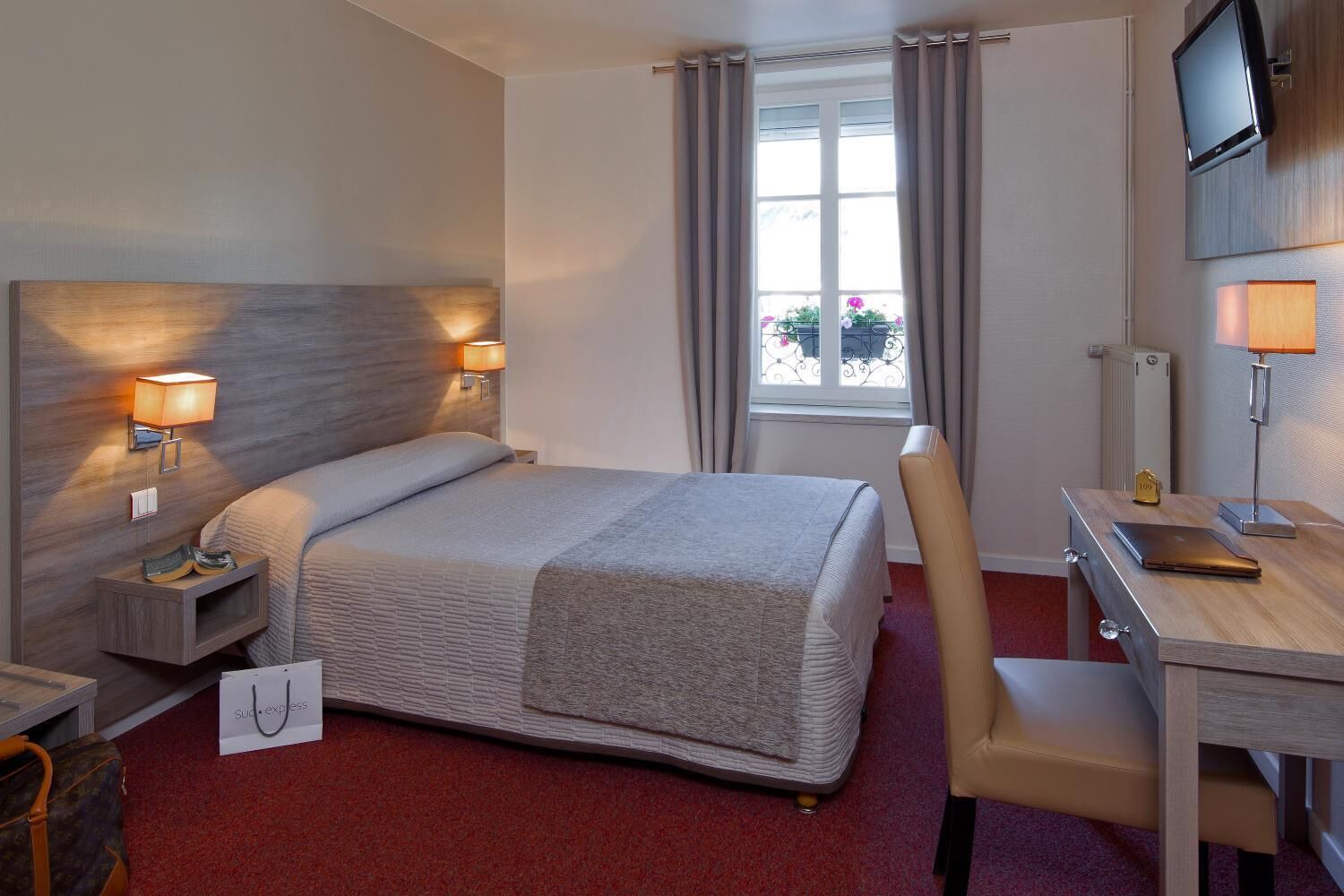 Photo of Bedroom in Givet