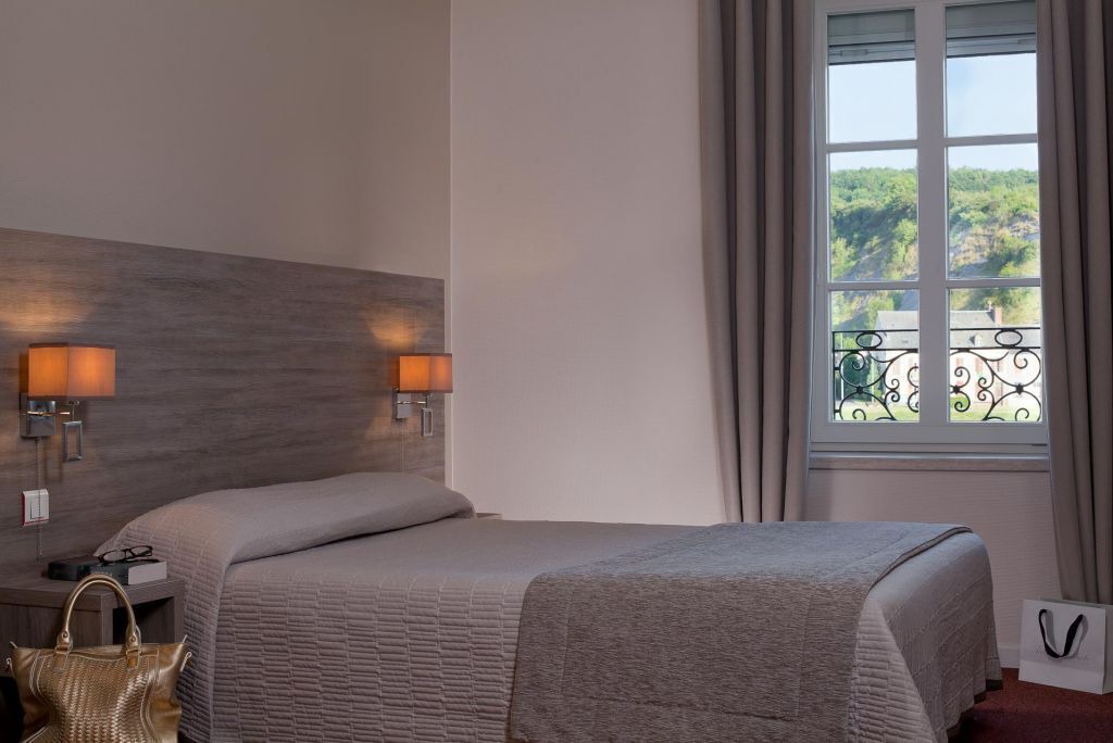 Photo of Bedroom in Givet