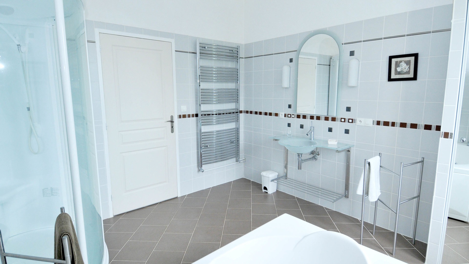 Photo of Bathroom in Chambourg-sur-Indre