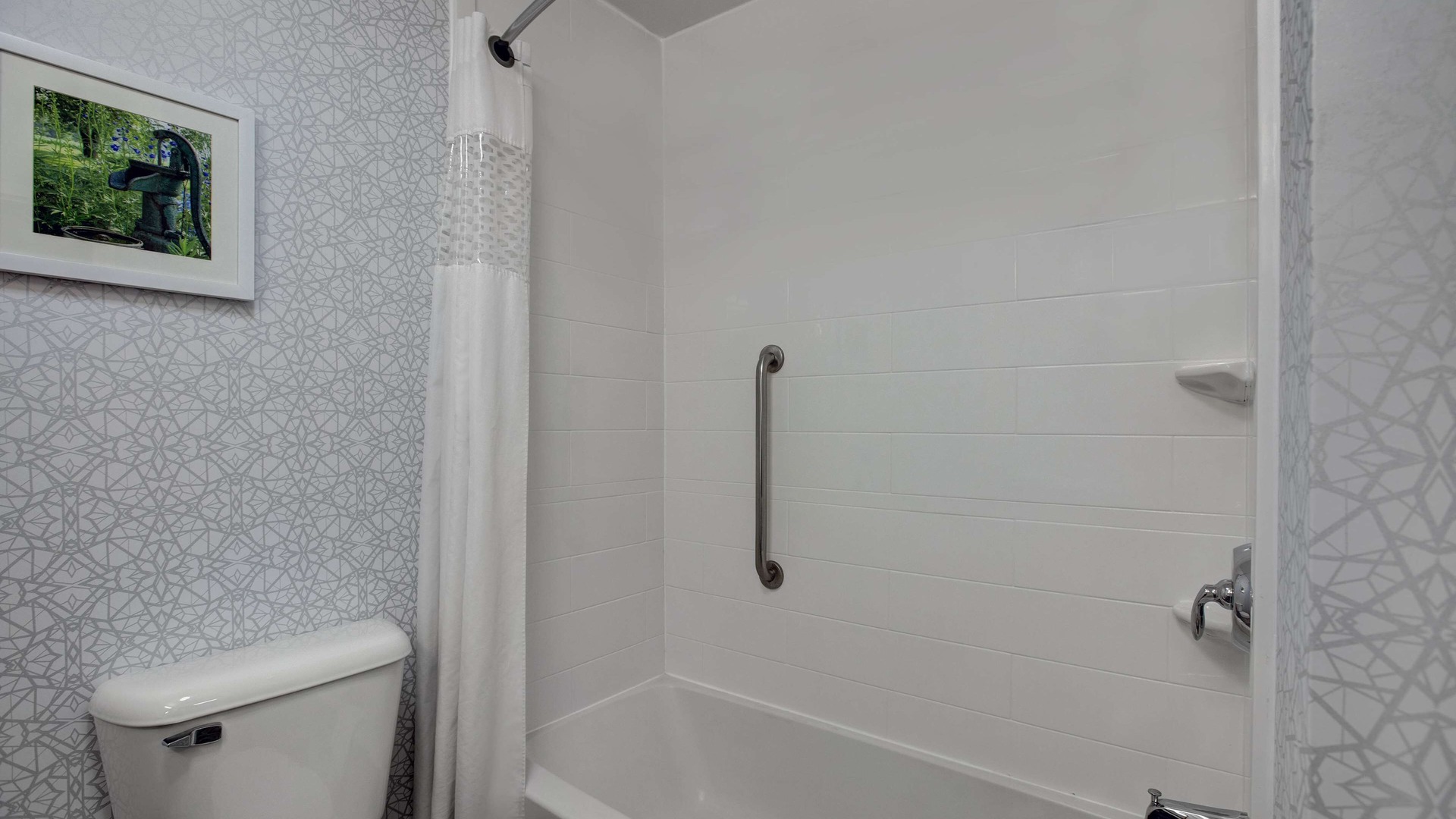 Photo of Bathroom in Keokuk
