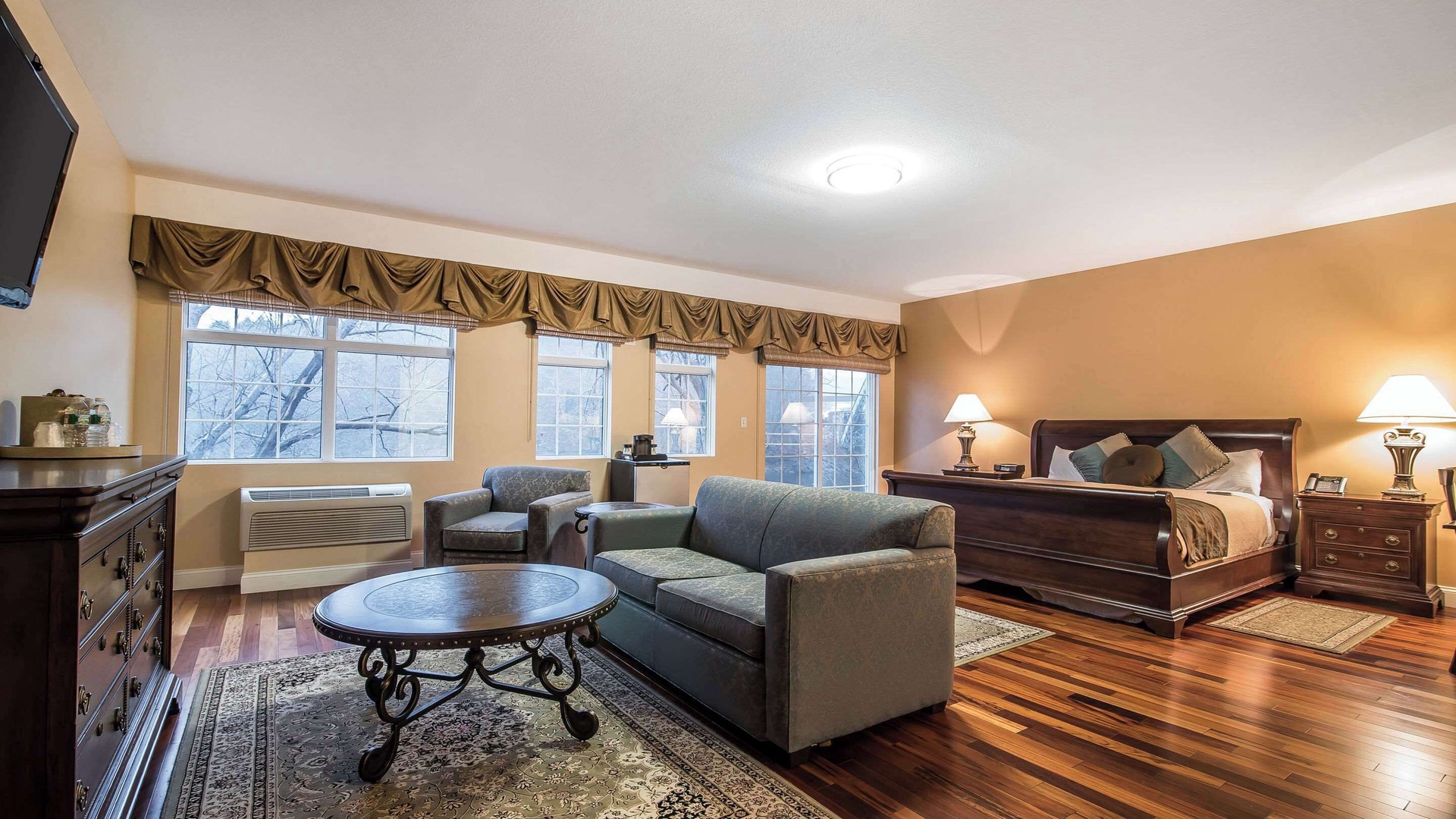 Photo of Bedroom in West Chesterfield