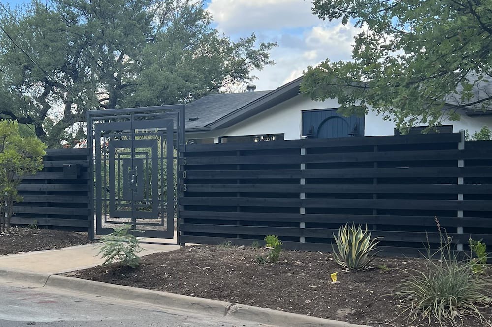 Photo of Outdoor in South River City
