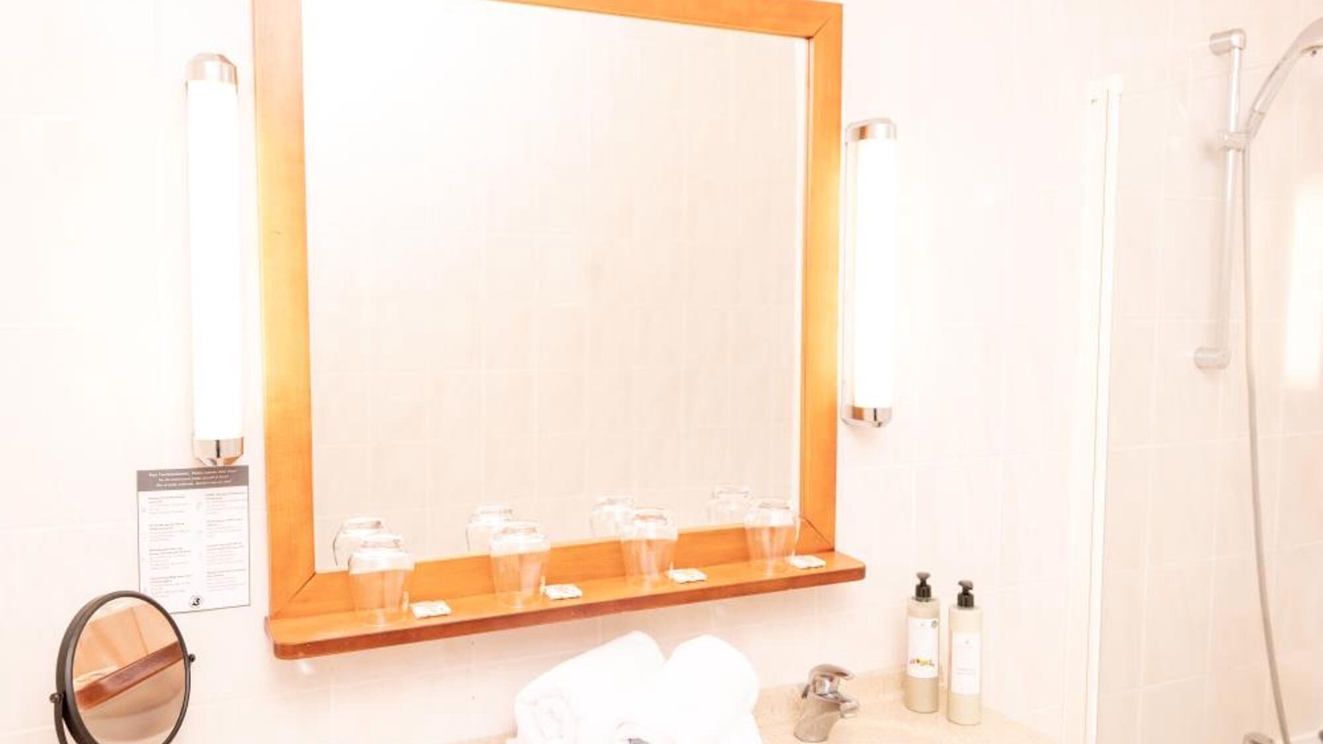 Photo of Bathroom in Onet-le-Chateau