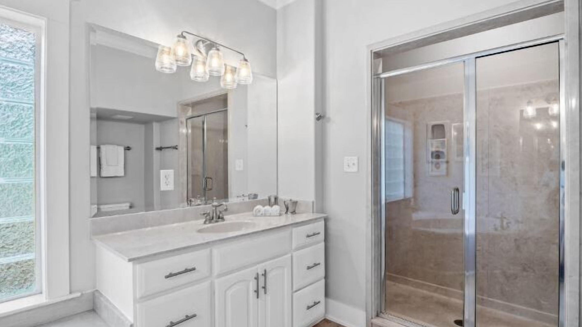 Photo of Bathroom in Seacrest Beach