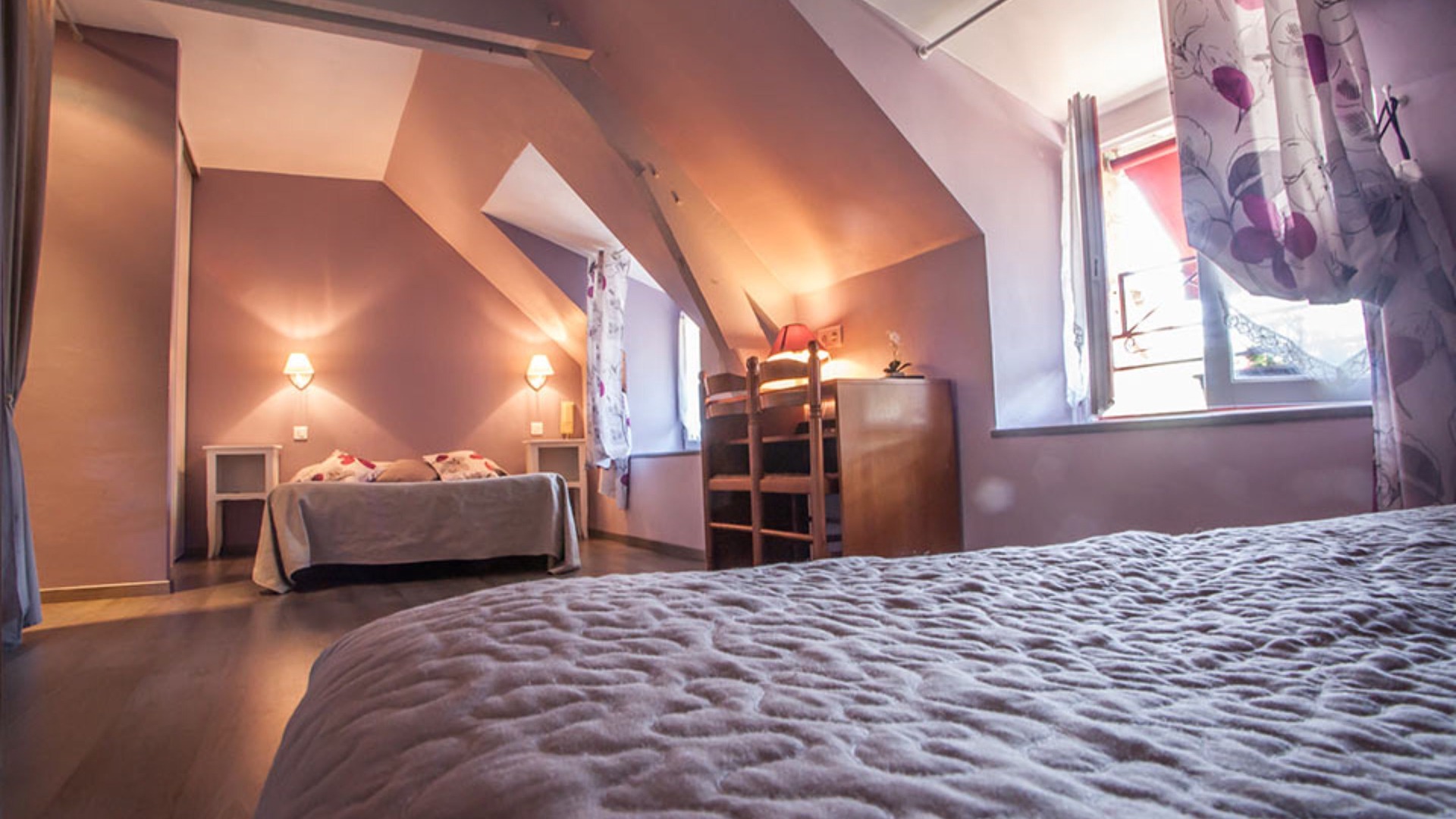 Photo of Bedroom in Creysse