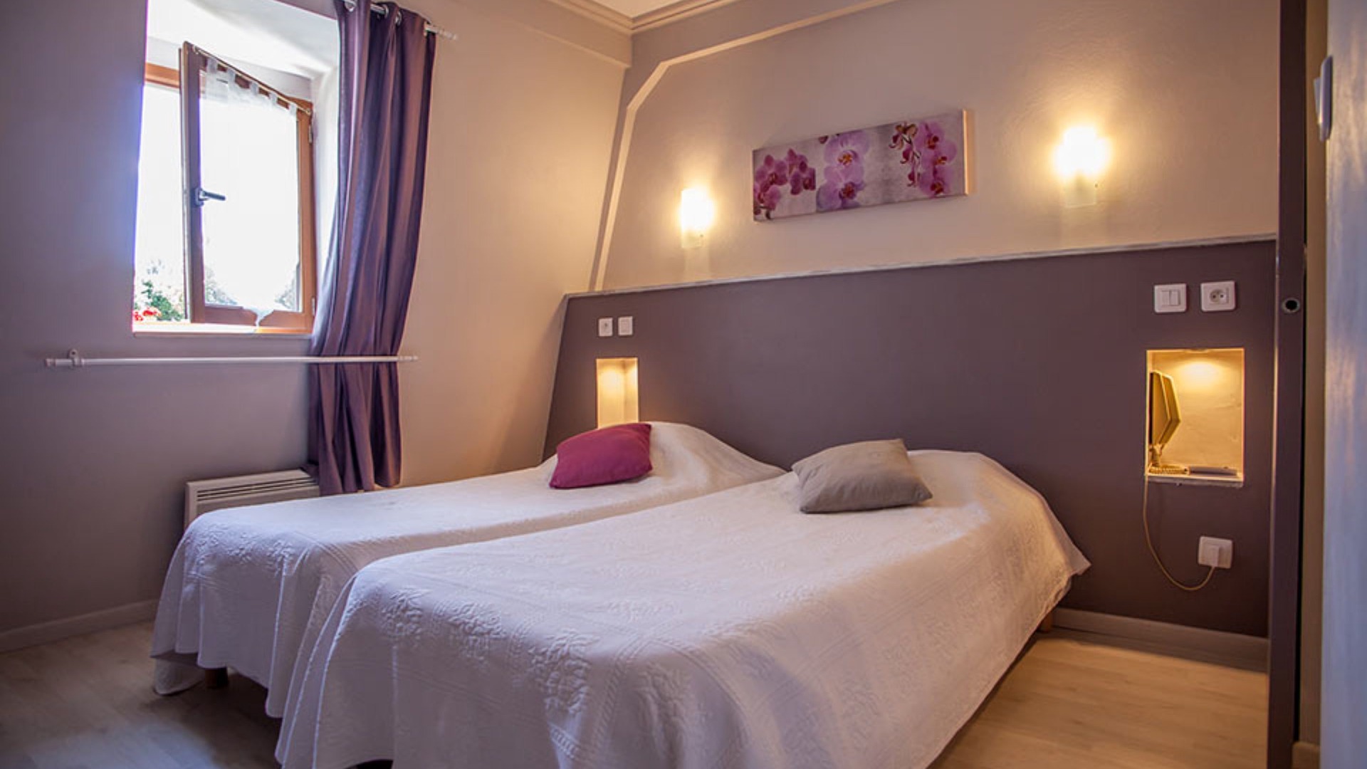 Photo of Bedroom in Creysse