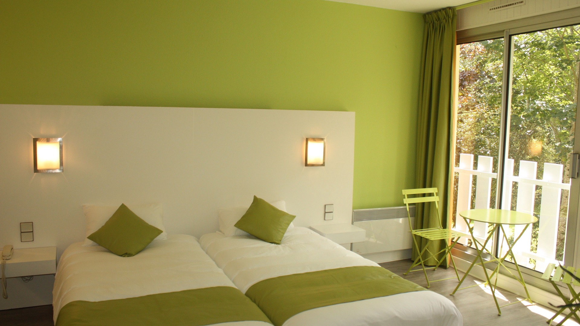 Photo of Bedroom in Locronan