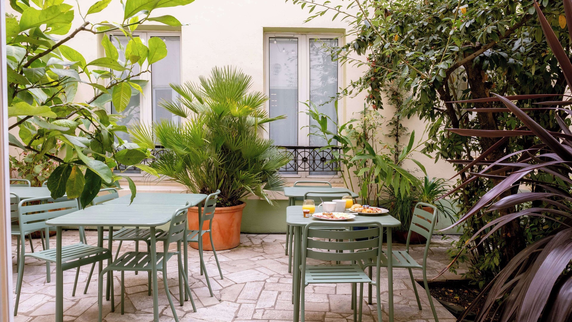 Photo of Outdoor in Porte-Saint-Martin