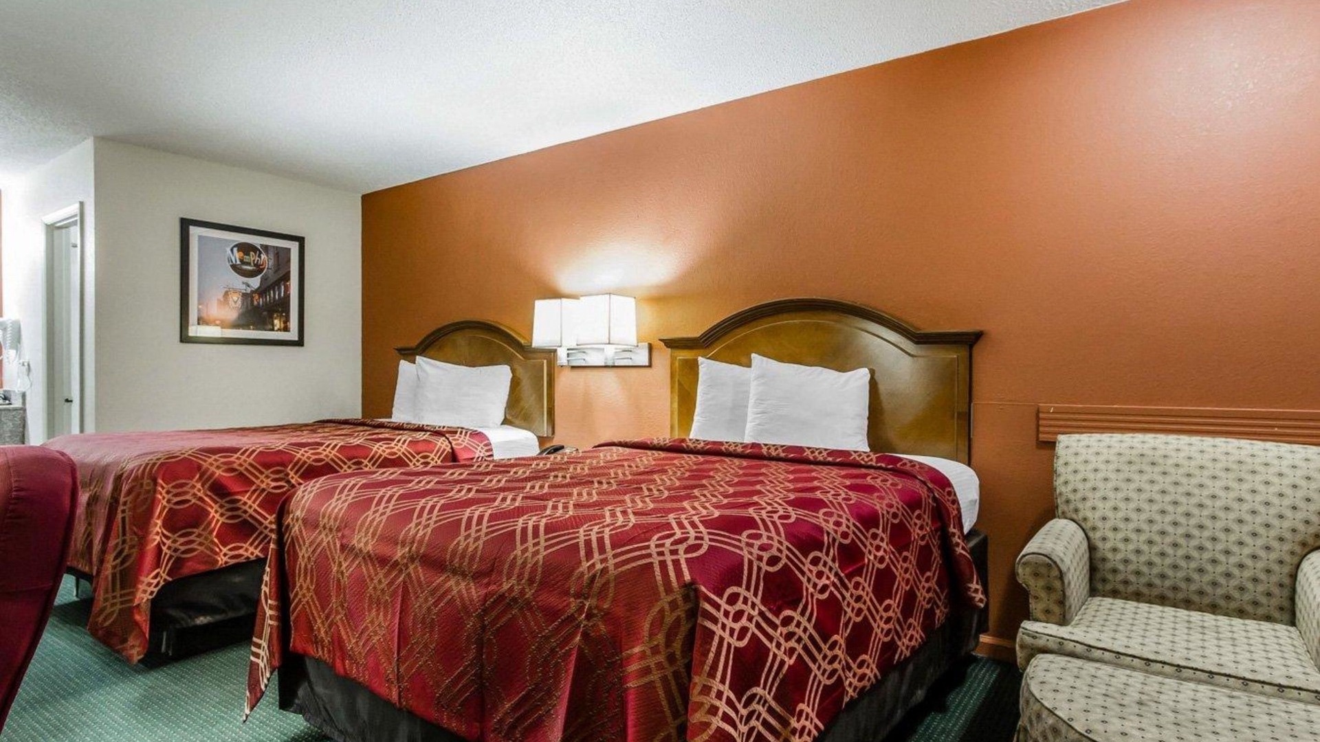 Photo of Bedroom in Enterprise