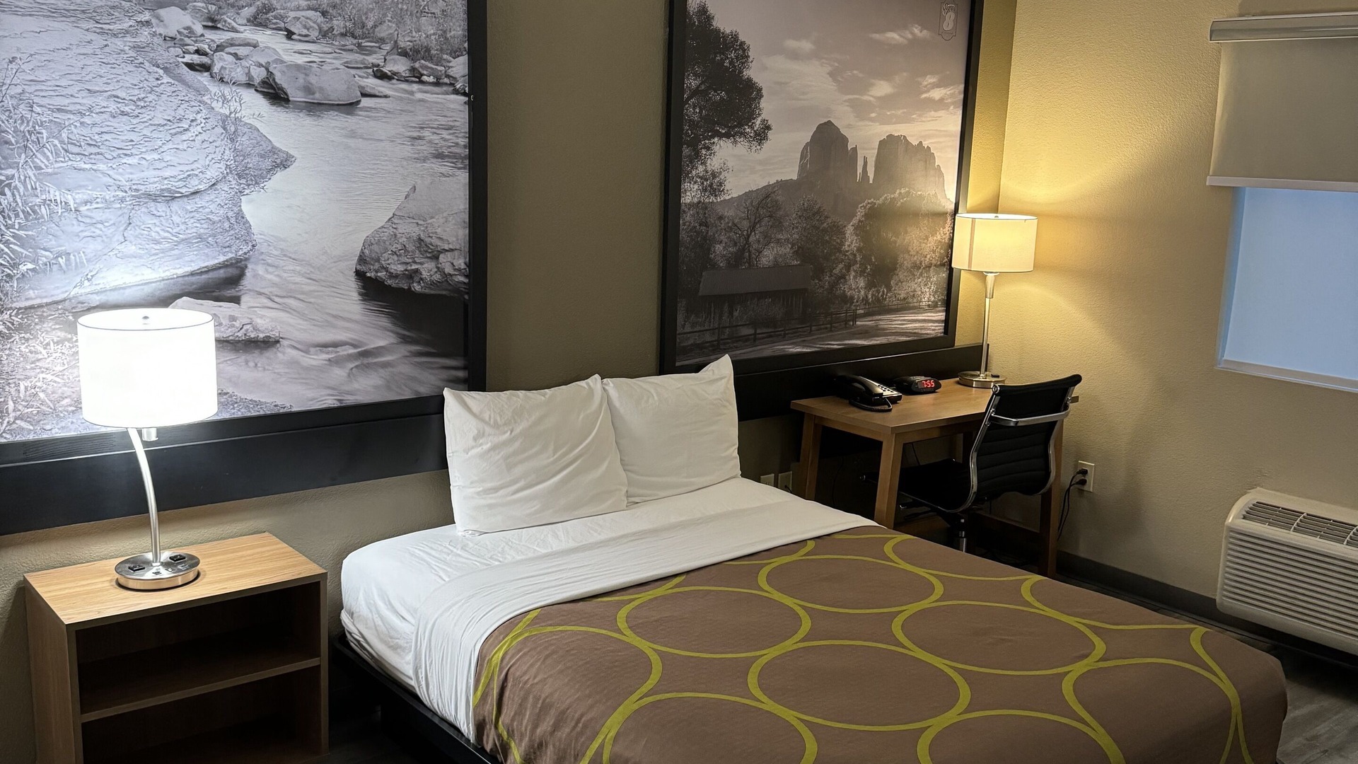 Photo of Bedroom in Quartzsite