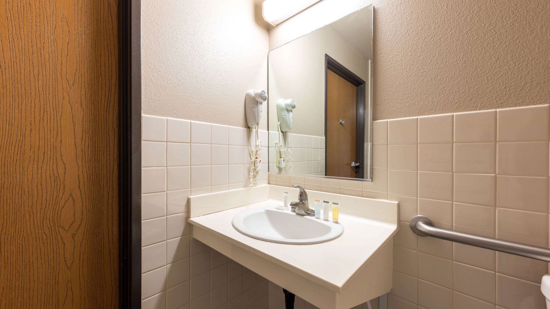 Photo of Bathroom in Quartzsite