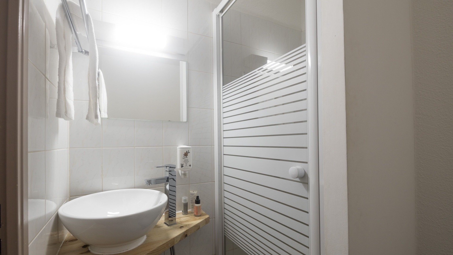 Photo of Bathroom in Puyricard