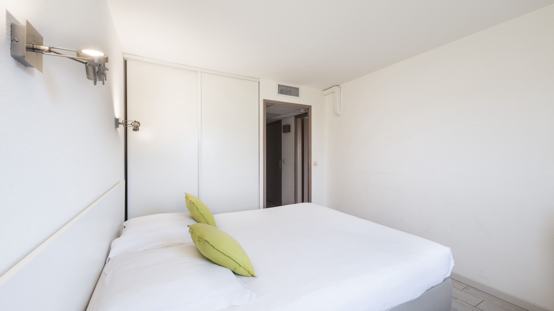 Photo of Bedroom in Puyricard