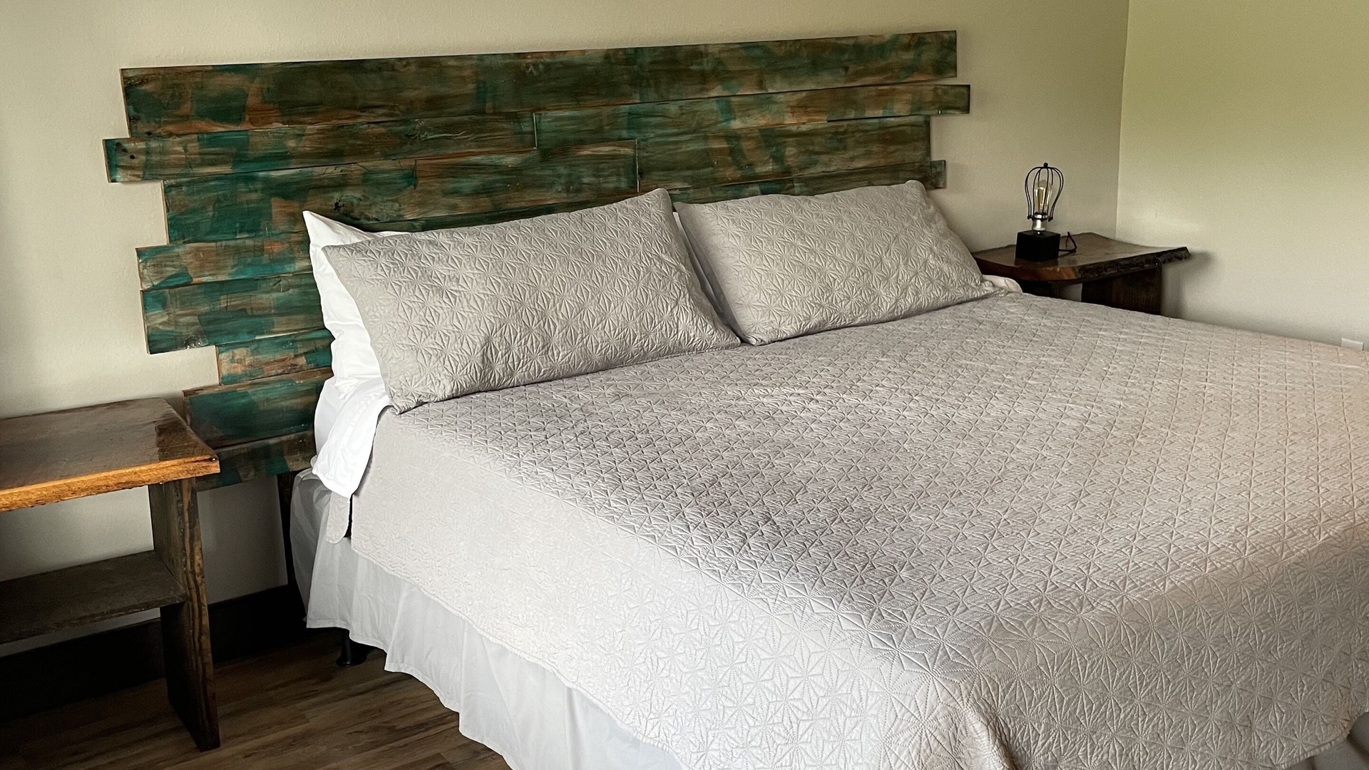 Photo of Bedroom in Lesterville