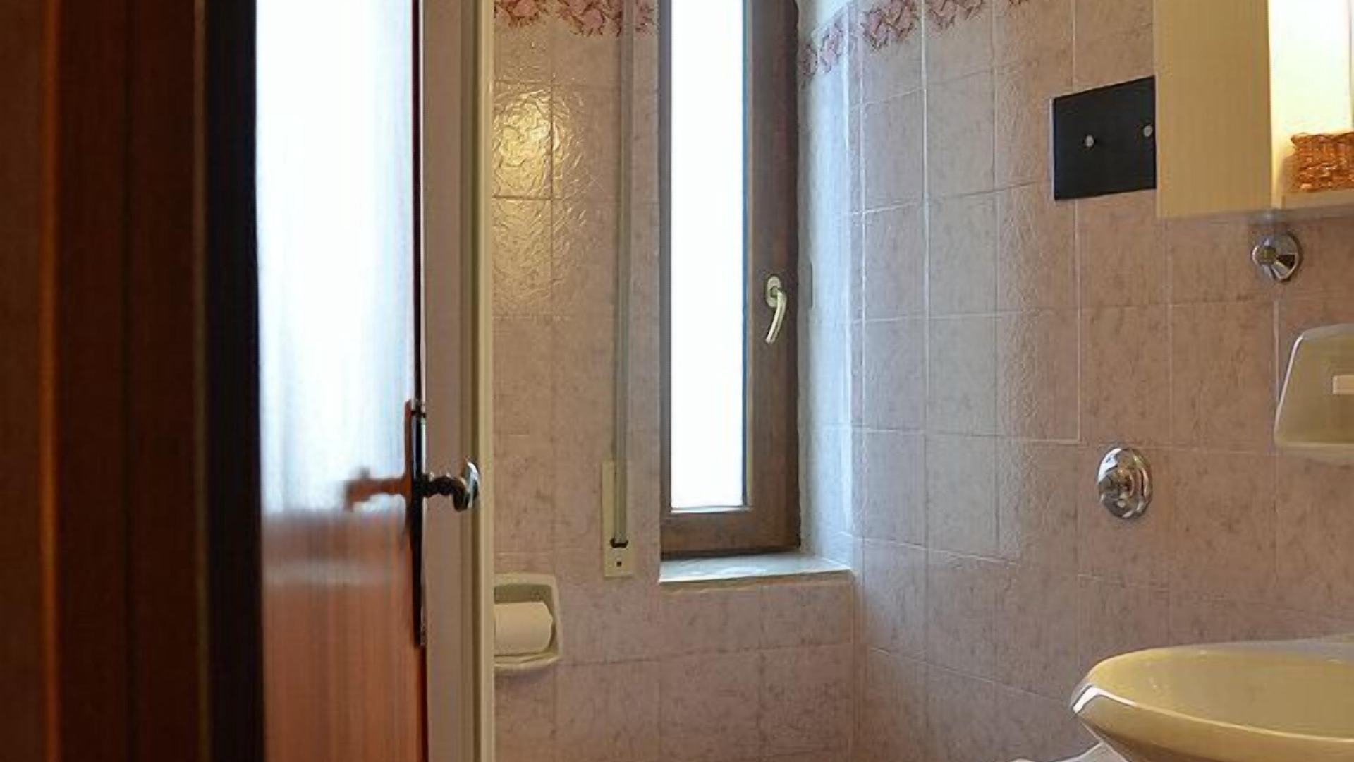 Photo of Bathroom in Foza