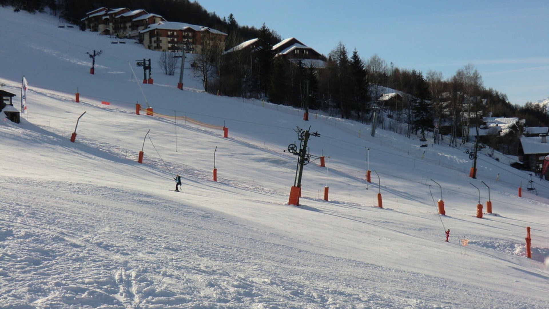 Photo of Others in Montalbert