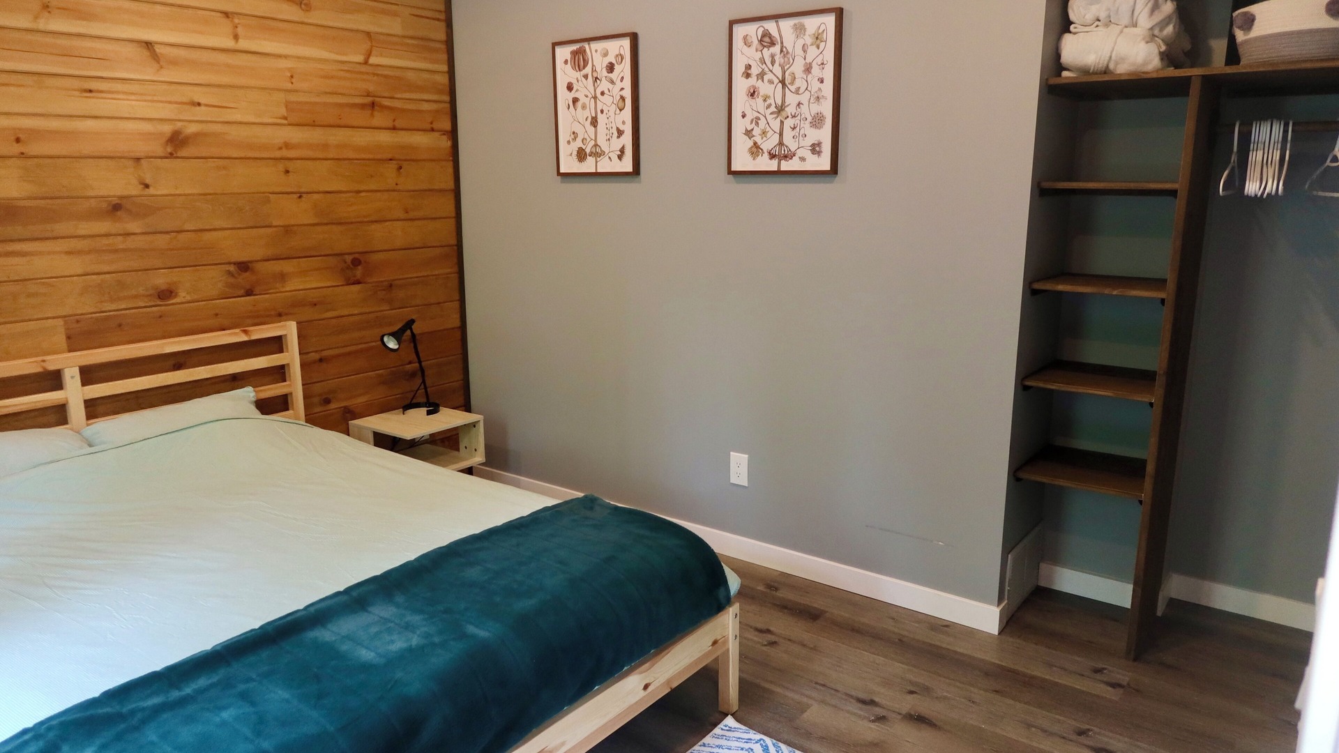 Photo of Bedroom in Gimli