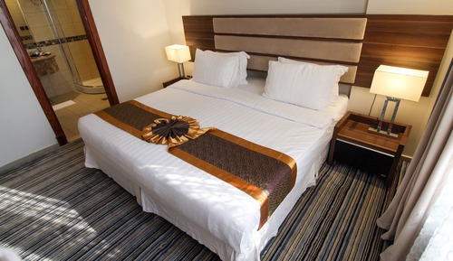 Deluxe Suite