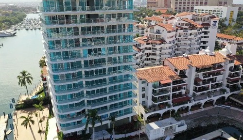 Classic Condo