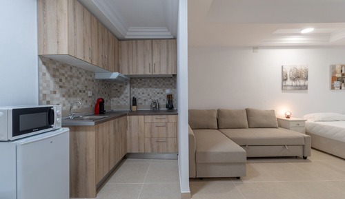 Studio (B3)
