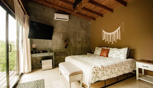 Premium Room