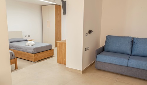 Family Room, Multiple Beds