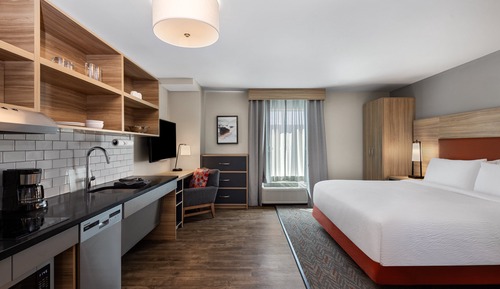 Studio Suite, 1 King Bed, Accessible (Mobility, Roll-In Shower)