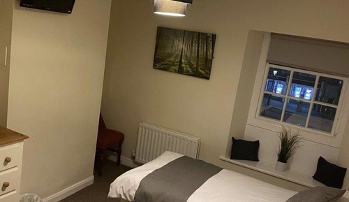 Classic Twin Room