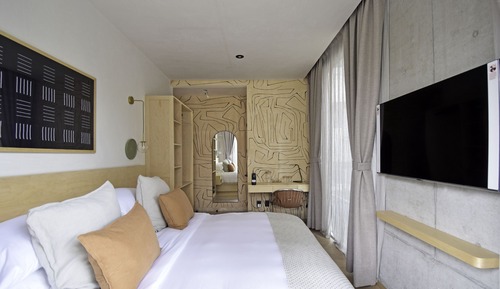 Deluxe Room, 1 King Bed