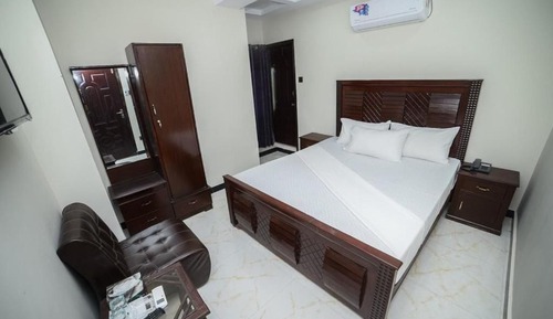Deluxe Double Room, 1 King Bed, City View