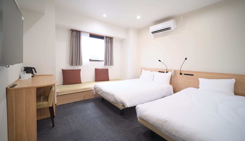 Basic Triple Room