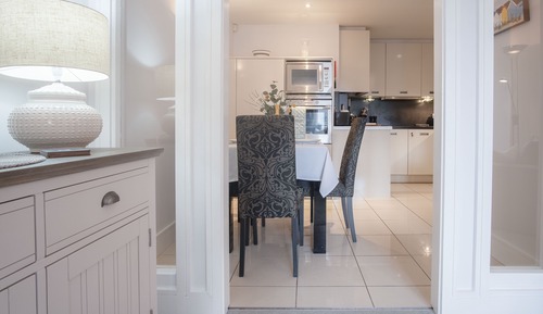 Apartment (2 Bedrooms)