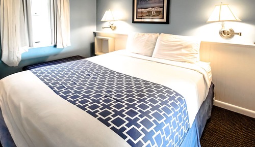 Standard Condo, 2 Bedrooms