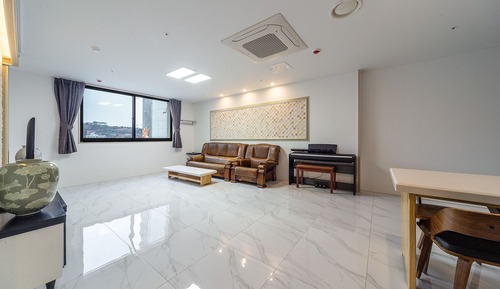 Room (Pension type romantic night sea (cate)