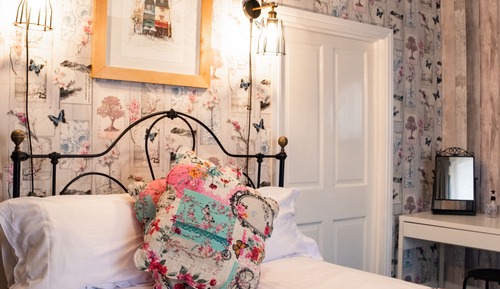 Classic Double Room