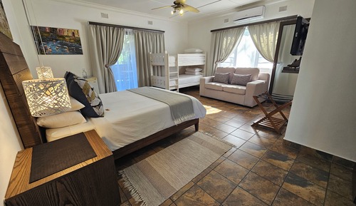 Family Room, 1 Bedroom, Balcony, Park View