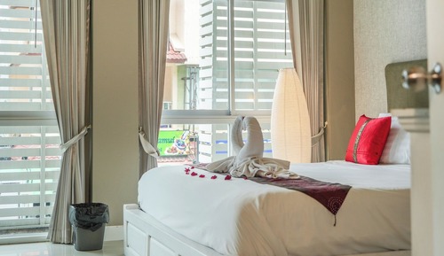 Superior Room, 1 King Bed