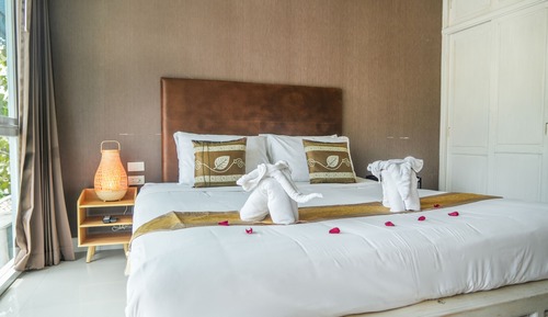 Standard Room, 1 King Bed