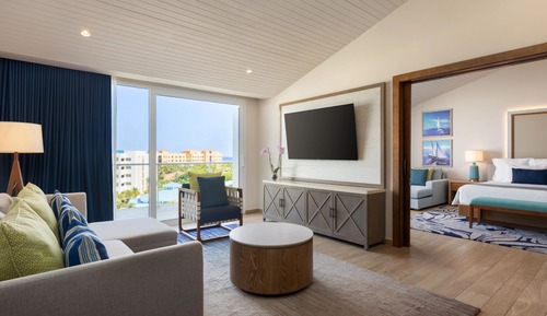 Preferred Club Master Suite Ocean View King