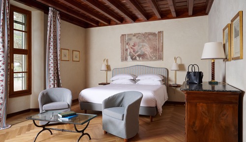 Comfort Room