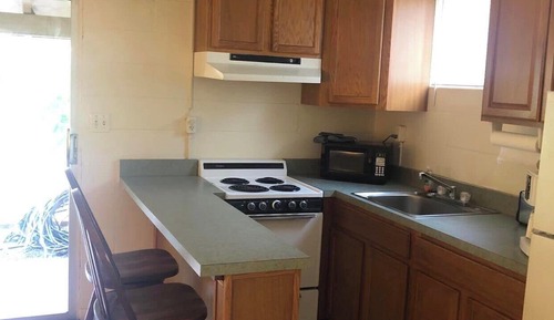 Studio with Kitchen