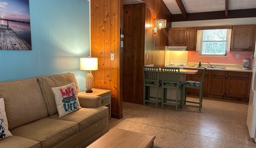 Large 2 Bedroom