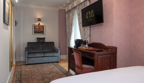Luxury Room