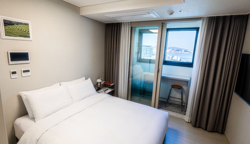 Basic Double Room