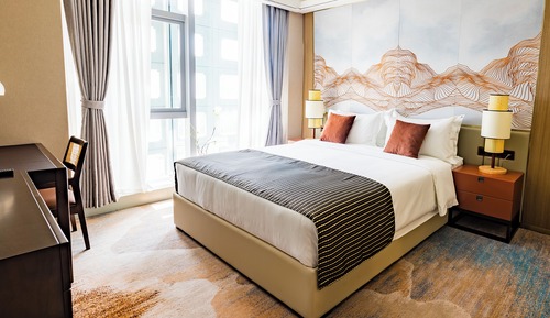 Standard Room, 1 King Bed