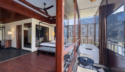 Premier Room, Hot Tub, Mountain View