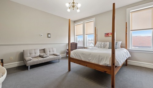 Comfort Room